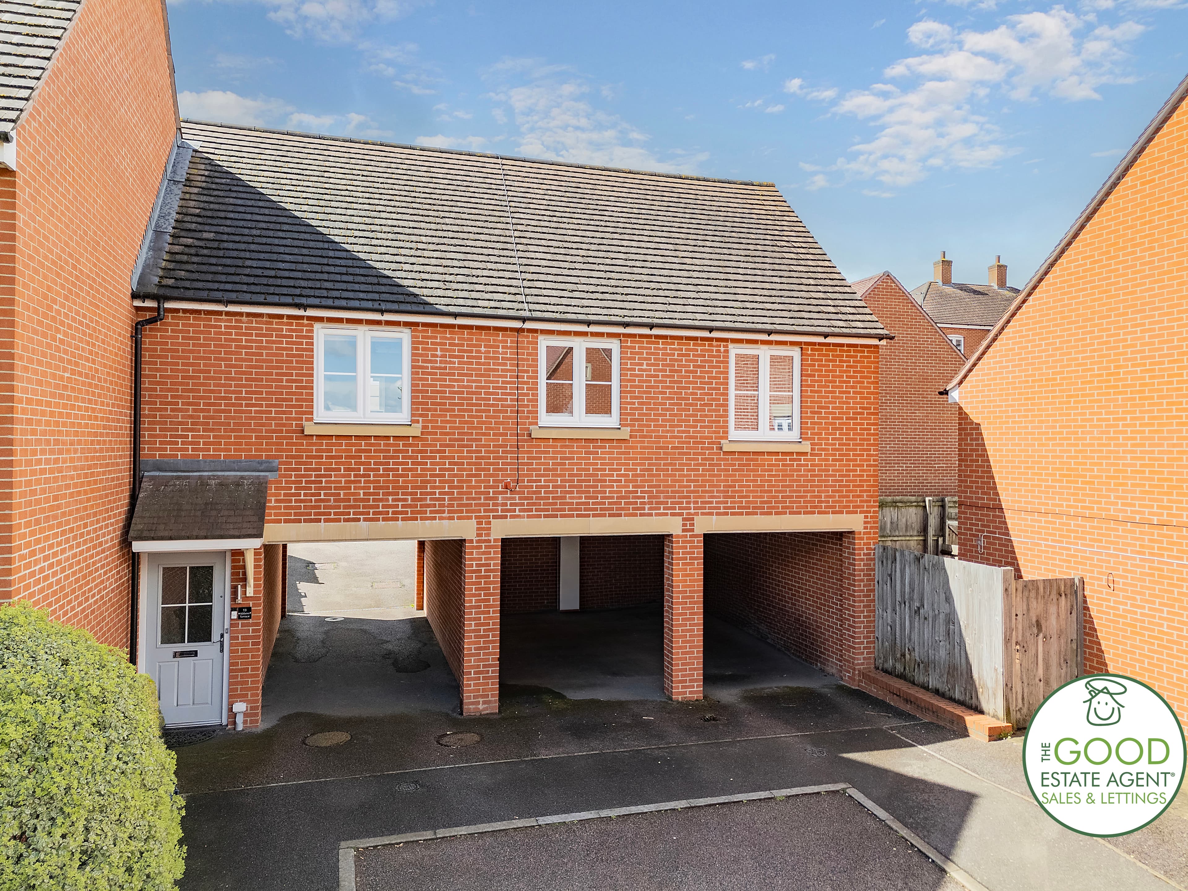 Abbess Terrace, Loughton IG10 3FJ