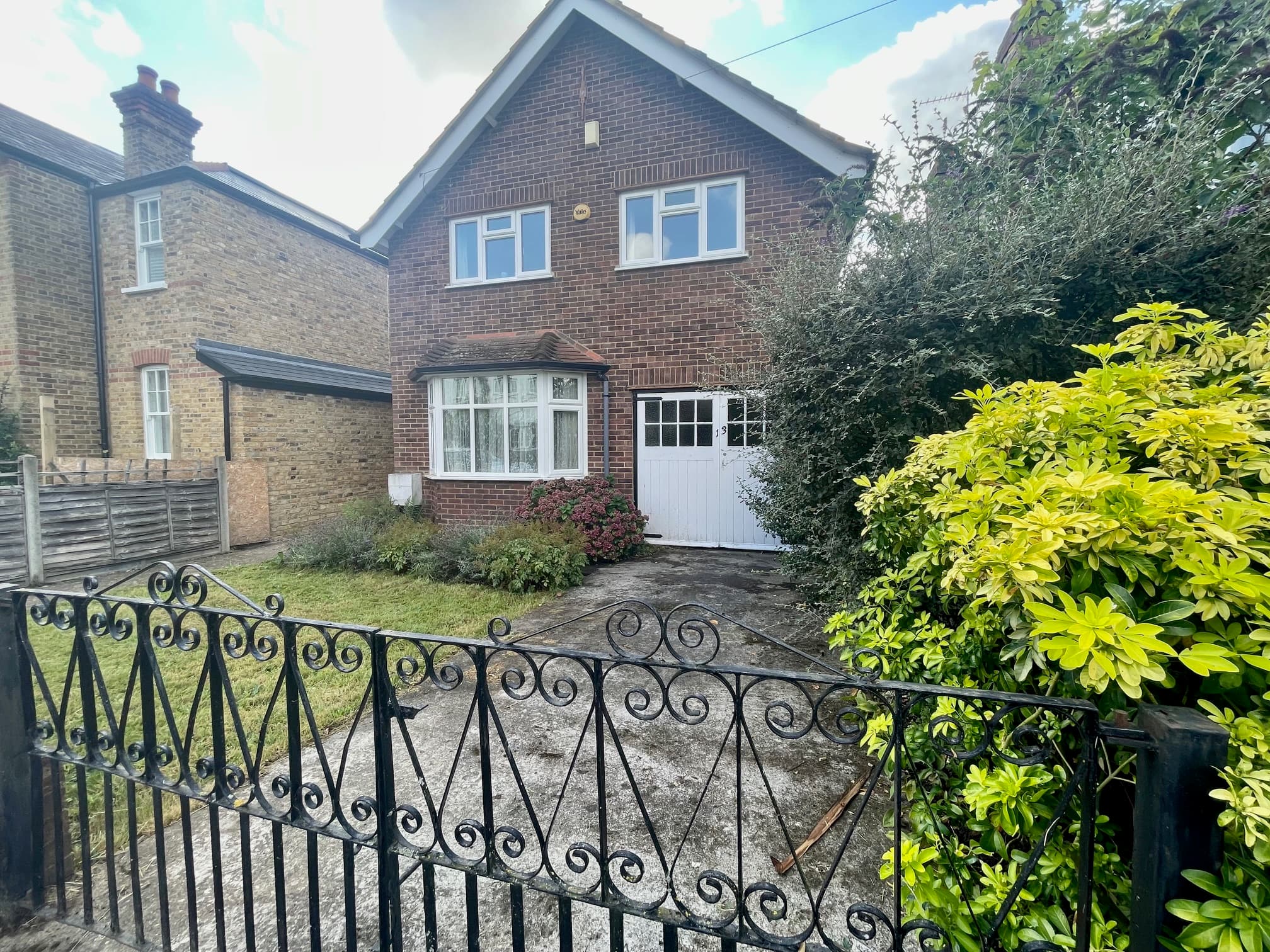 Rooksmead Road, Sunbury on Thames, Middlesex TW16 6PD