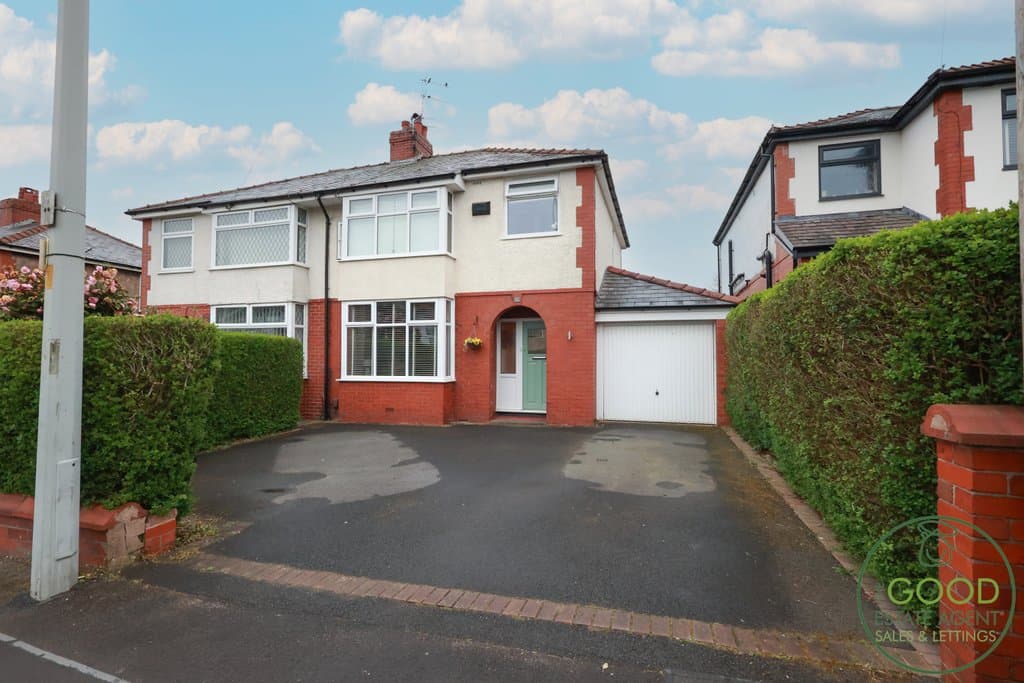 Woodplumpton Road, Preston, PR2 2LQ