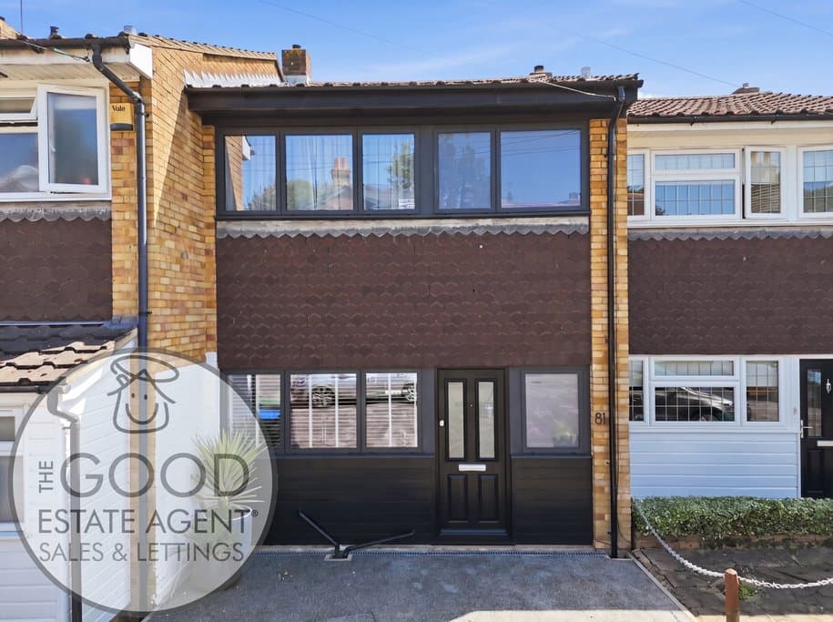 Englands Lane, Loughton, IG10 2QL