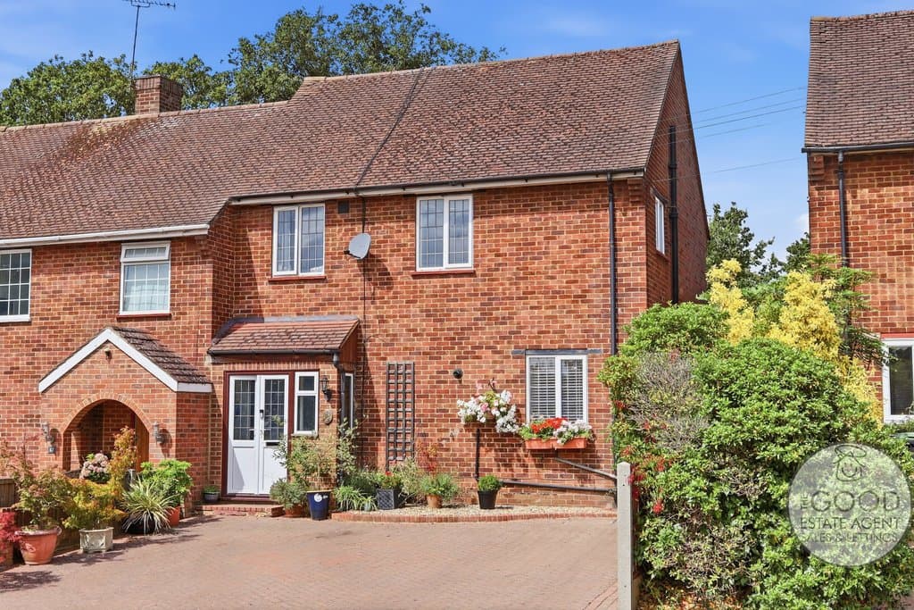 Felstead Road Loughton, Essex, IG10 3BB
