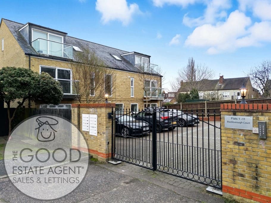 Blackborough House, 23 Beatrice Court, Buckhurst Hill IG9 6EA