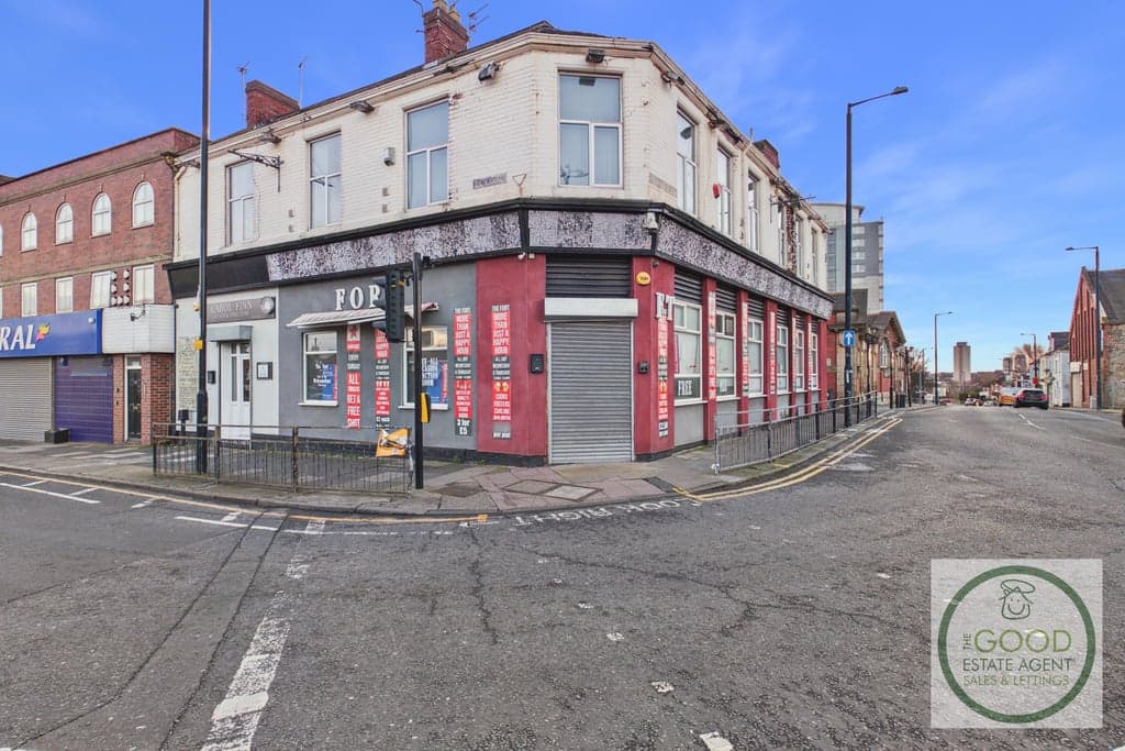The Fort Roker Avenue Roker Avenue SR6